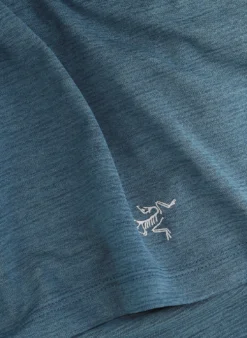 Arc'teryx T-Shirt Arcteryx Women Taema Crew SS Serene Heather -Odli Kleding Winkel 3 taema crew neck shirt ss serene heather women s fabric detail