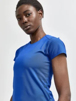 Sportshirt Craft Women ADV Essence SS Slim Tee W Burst -Odli Kleding Winkel 4 1908767 360000 ADV20Essence20SS20Slim20Tee Closeup3