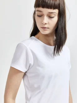 Sportshirt Craft Women ADV Essence SS Slim Tee W White -Odli Kleding Winkel 4 1908767 900000 ADV20Essence20SS20Slim20Tee Closeup3