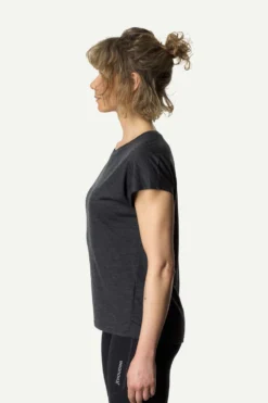 T-shirt Houdini Women Activist Tee True Black -Odli Kleding Winkel 4 Ws Activist Tee True Black 137874 900 P S 2077 C low