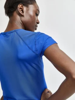 Sportshirt Craft Women ADV Essence SS Slim Tee W Burst -Odli Kleding Winkel 5 1908767 360000 ADV20Essence20SS20Slim20Tee Closeup4