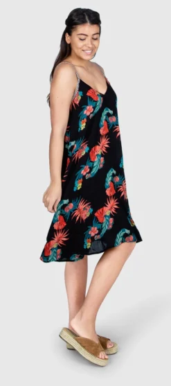 Jurk Brunotti Women Jules Black -Odli Kleding Winkel 5 2212150475 9999 2 2048x