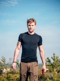 T-Shirt Woolpower Unisex Tee Lite Black -Odli Kleding Winkel Hiking20summer20 20large202828443229